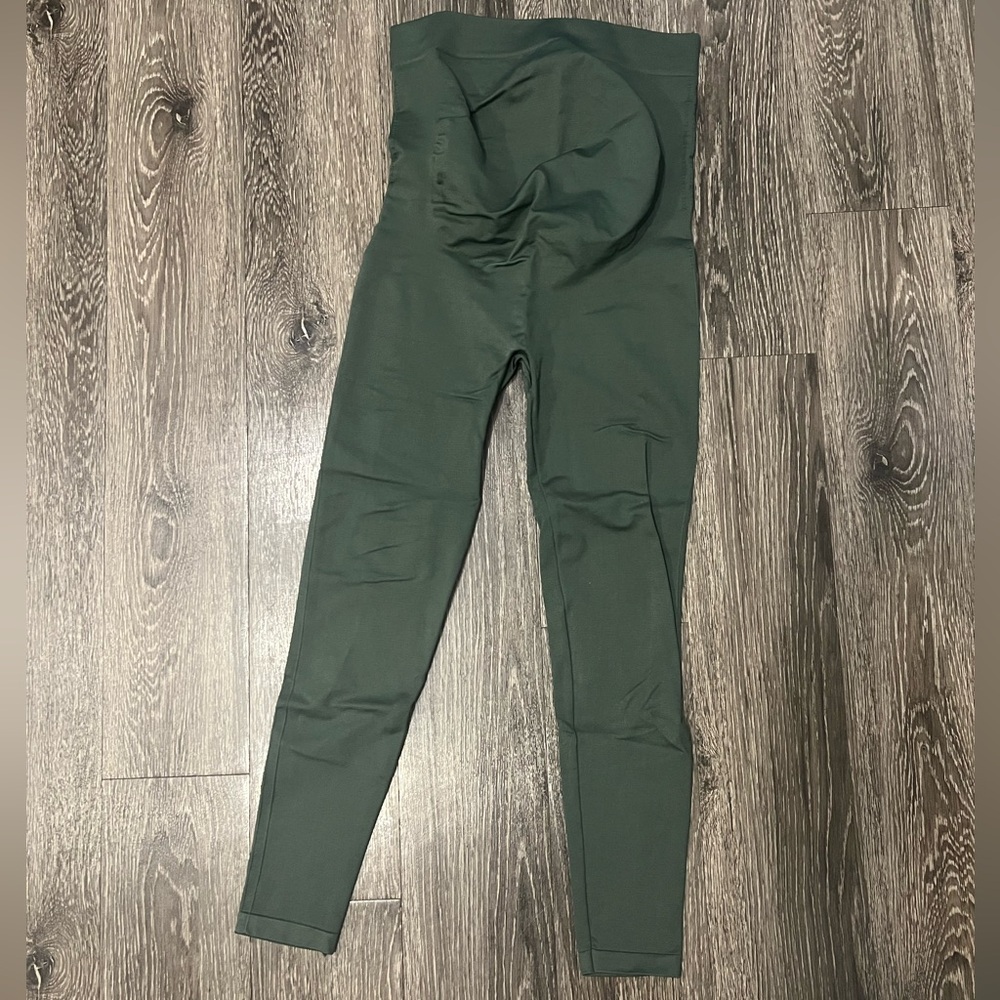 Blanqi Everyday Maternity Belly Support Leggings Soft gHreen Leggings